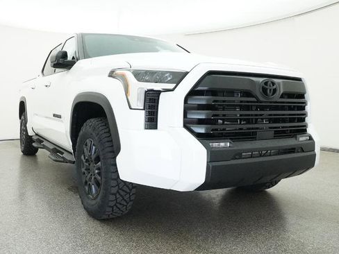 New 2026 Toyota Tundra SR5 AWD/4WD image 31