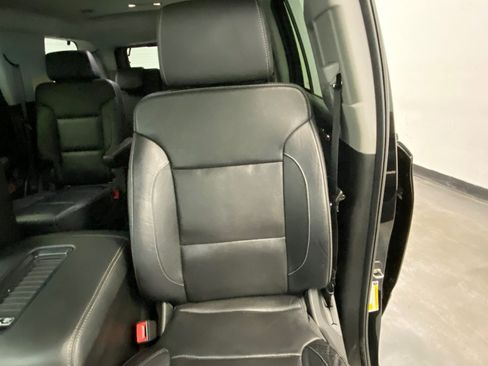 Used 2018 Chevrolet Tahoe Premier AWD/4WD image 22