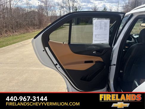 Used 2021 Chevrolet Equinox Premier image 40