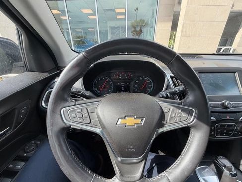 Used 2018 Chevrolet Equinox LT FWD image 15