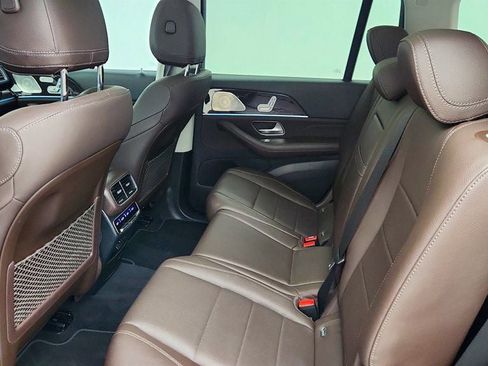 Used 2023 Mercedes-Benz GLS 450 4MATIC w/ AMG Line Exterior image 20