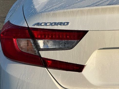 Used 2022 Honda Accord EX-L image 48