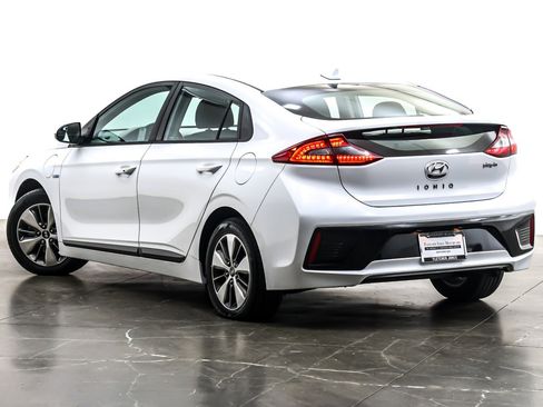 Used 2019 Hyundai Ioniq Plug-In Hybrid image 13