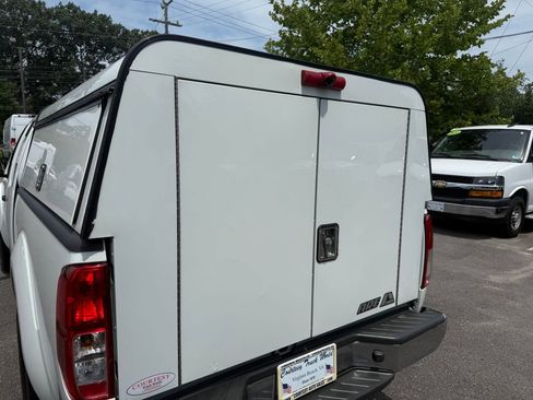 Used 2016 Nissan Frontier SV AWD/4WD image 15