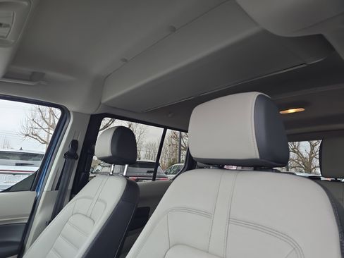 Used 2022 Ford Transit Connect Titanium w/ Trailer Tow Package image 11