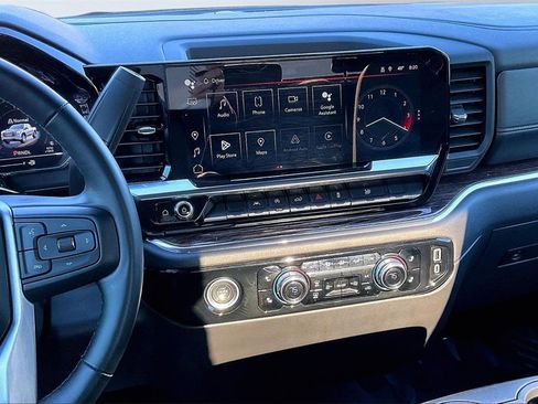 Used 2024 GMC Sierra 1500 Elevation w/ LPO, Elevation Black Package image 6