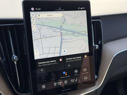 New 2026 Volvo XC60 B5 Plus w/ Protection Package Premier image 3