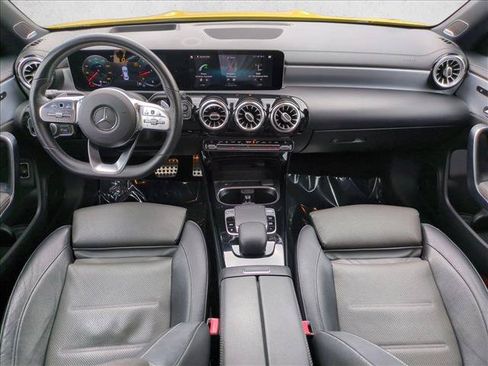 Used 2020 Mercedes-Benz CLA 250 image 18