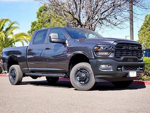 New 2026 RAM 2500 Tradesman AWD/4WD image 2