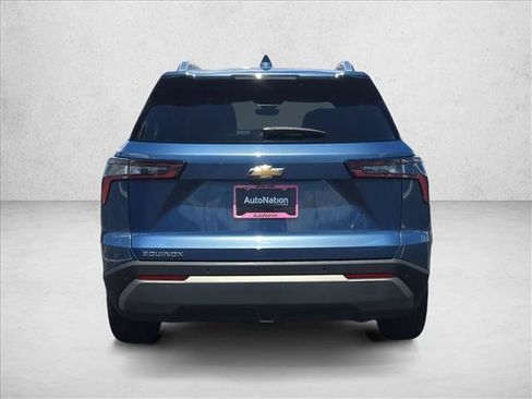 Certified 2025 Chevrolet Equinox LT w/ Convenience Package II FWD image 7