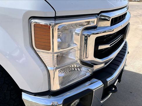 Used 2020 Ford F250 Lariat w/ Lariat Value Package image 26