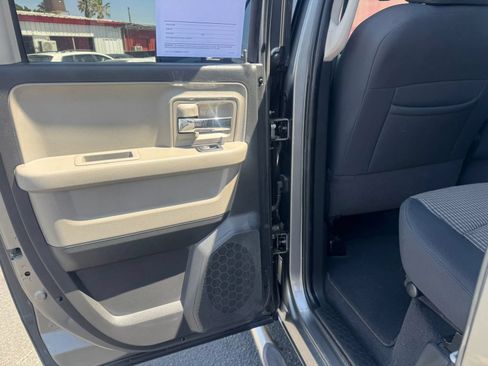 Used 2011 RAM 1500 Classic SLT w/ Protection Group AWD/4WD image 21