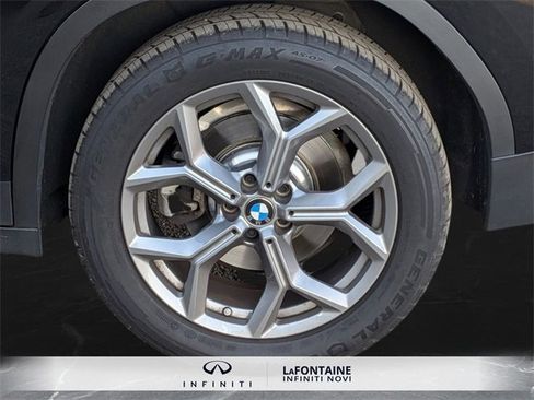 Used 2023 BMW X3 xDrive30i w/ Premium Package image 32