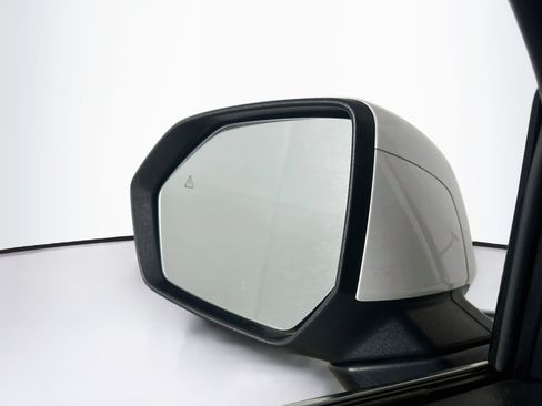 Used 2025 Hyundai Palisade SEL FWD image 16