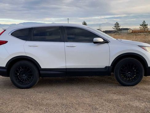 Used 2018 Honda CR-V EX-L image 9