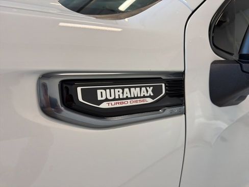 Used 2026 GMC Sierra 1500 AT4 w/ AT4 Premium Package image 10