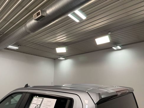 Used 2025 Chevrolet Silverado 2500 LT w/ Convenience Package image 44