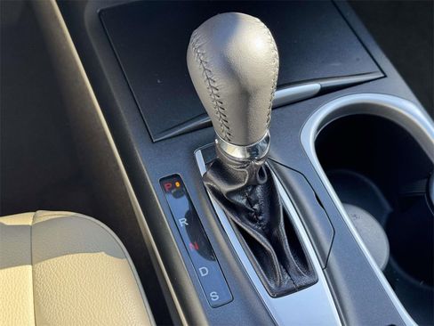 Certified 2018 Acura RDX AWD image 31