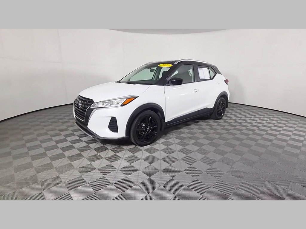 Used 2022 Nissan Kicks SV FWD image 46
