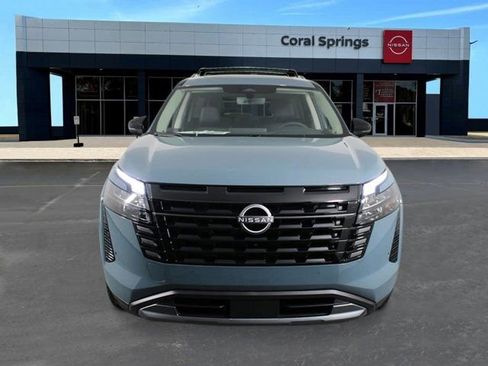 New 2026 Nissan Pathfinder SL image 8