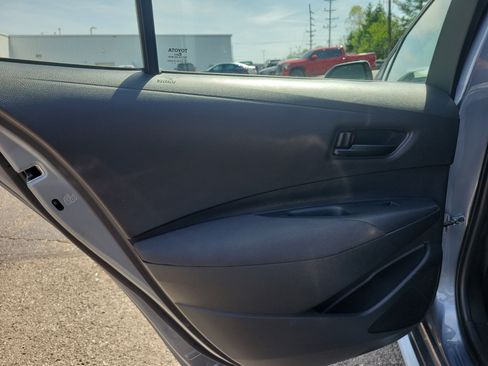 Used 2024 Toyota Corolla LE FWD image 16