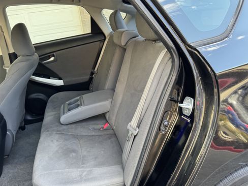 Used 2012 Toyota Prius Three image 18