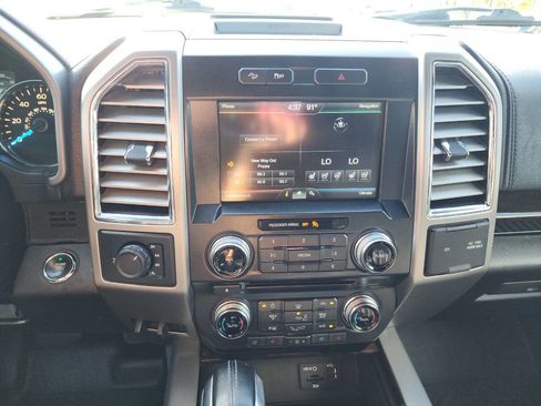 Used 2015 Ford F150 Platinum w/ Max Trailer Tow Package image 39