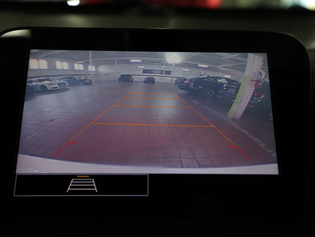 Used 2021 Chevrolet Malibu LT FWD image 19