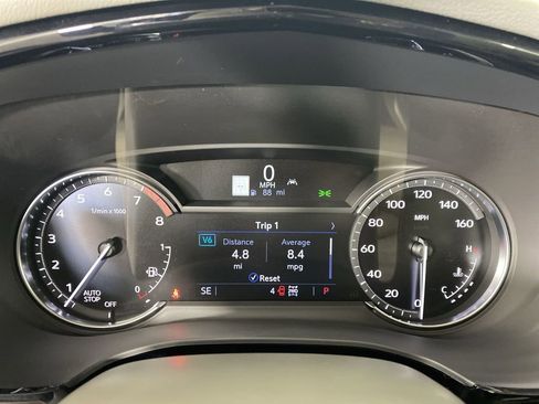 New 2025 Cadillac XT5 Premium Luxury image 12