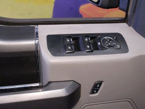 Used 2018 Ford F150 XLT w/ Equipment Group 301A Mid image 14