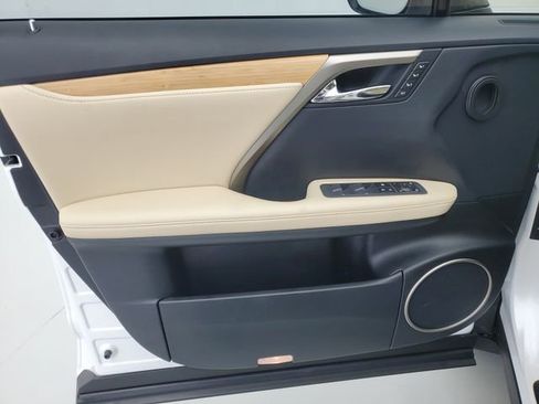 Used 2022 Lexus RX 350L 350L w/ Premium Package image 22