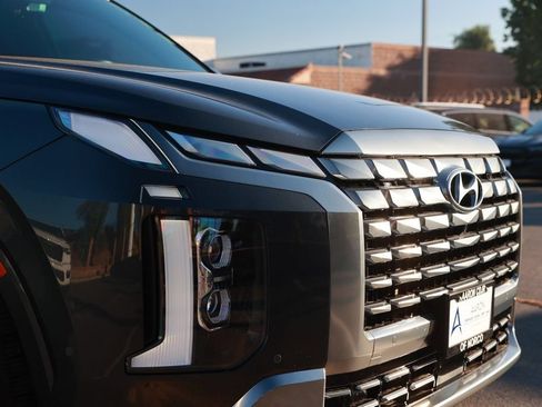 Used 2024 Hyundai Palisade Calligraphy FWD image 9