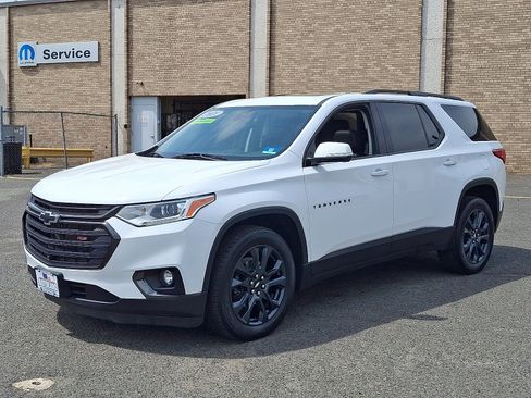 Used 2021 Chevrolet Traverse RS AWD/4WD image 3