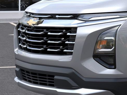 New 2027 Chevrolet Equinox LT w/ Convenience Package II FWD image 13