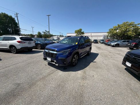 Used 2026 Subaru Ascent Touring AWD/4WD image 4