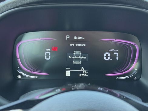 Used 2024 Kia Soul EX FWD image 14