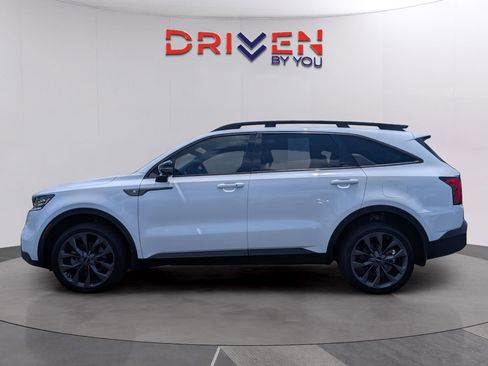 Used 2023 Kia Sorento SX Prestige AWD/4WD image 2