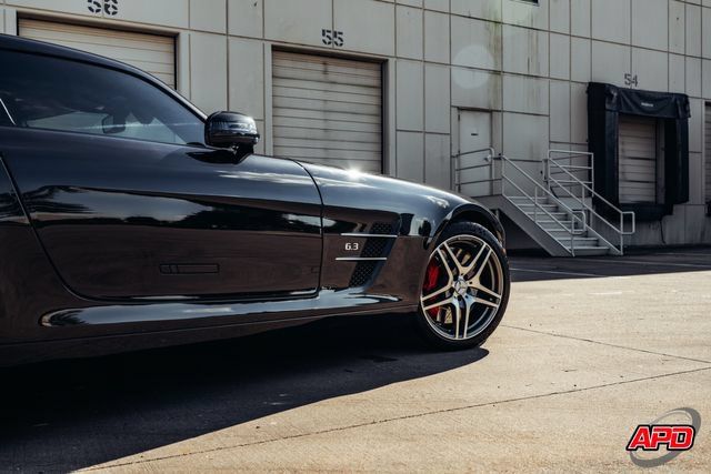 Used 2012 Mercedes-Benz SLS AMG Coupe image 35