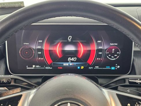 Used 2024 Mercedes-Benz GLC 300 4MATIC image 26