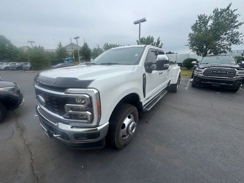 Used 2023 Ford F350 Lariat w/ Chrome Package AWD/4WD image 18