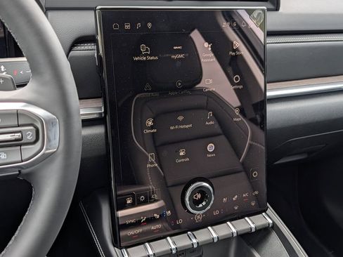 New 2026 GMC Terrain Denali AWD/4WD image 46