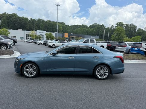 Used 2023 Cadillac CT4 Luxury RWD image 2