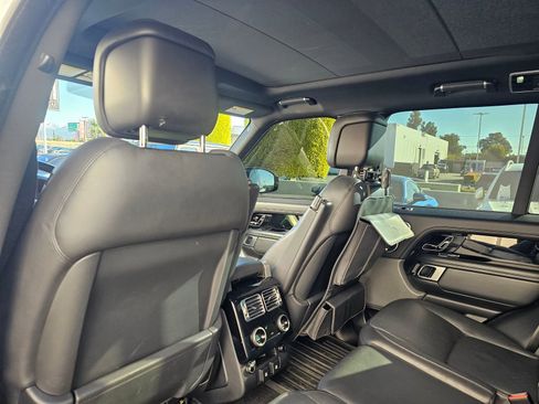 Used 2021 Land Rover Range Rover Westminster Edition image 7