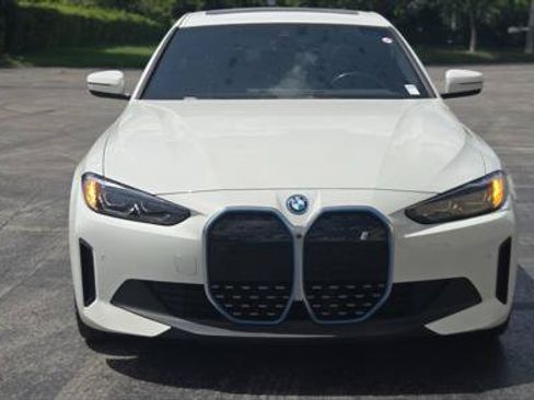 Used 2023 BMW i4 eDrive35 w/ Premium Package RWD image 11