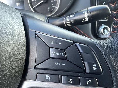 New 2025 Nissan Versa SR w/ Trunk Package image 24