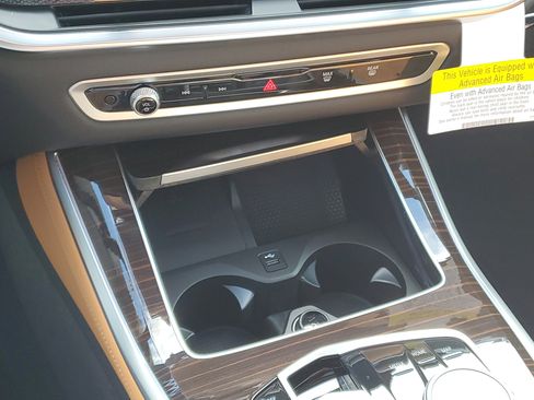 New 2026 BMW X5 xDrive40i w/ M Sport Package image 18