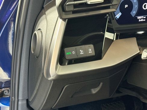 Used 2024 Audi A3 2.0T Premium w/ Convenience Package image 10