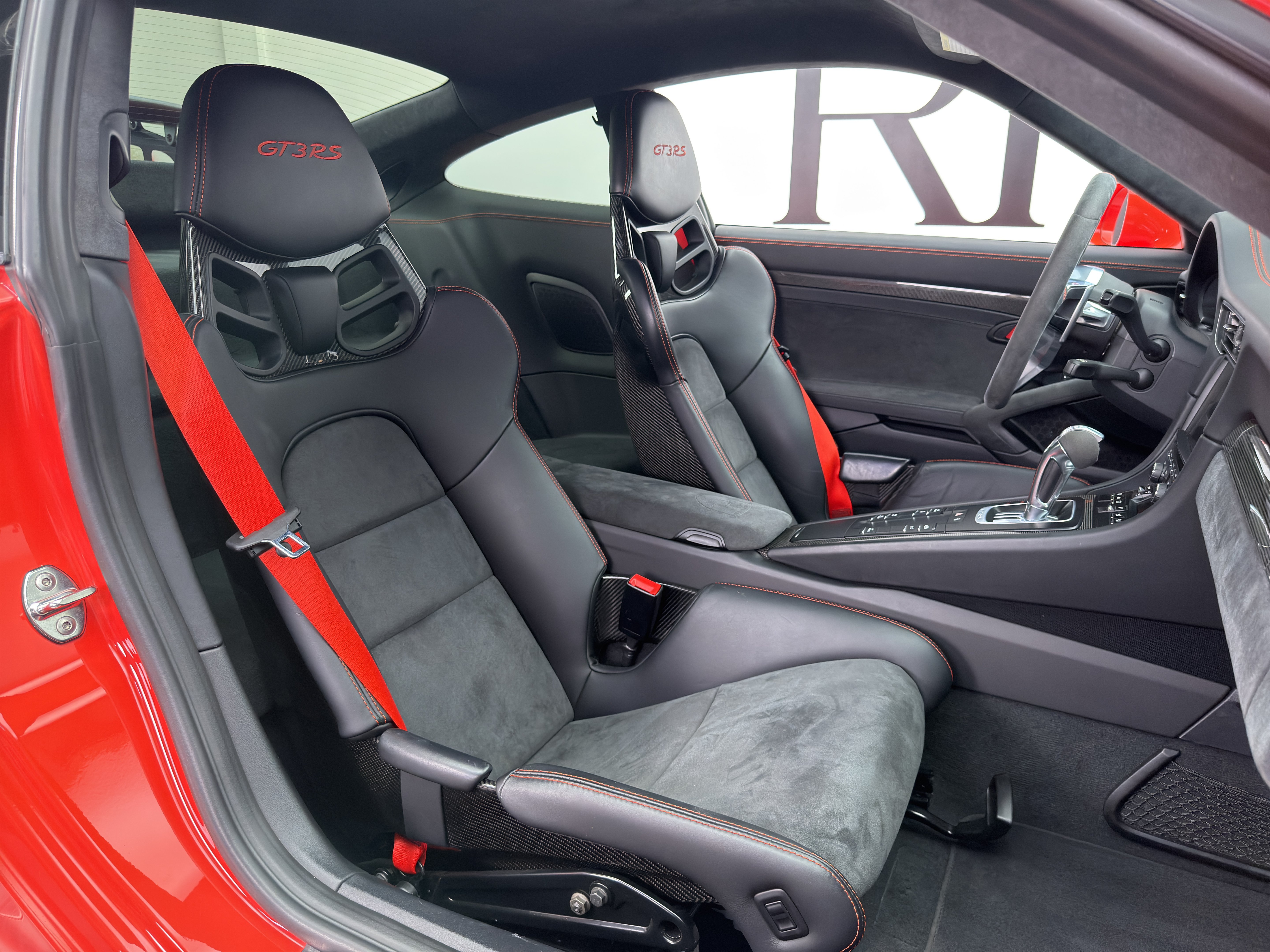 Used 2016 Porsche 911 GT3 RS RWD image 30