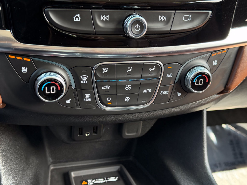 Used 2019 Chevrolet Traverse High Country AWD/4WD image 29