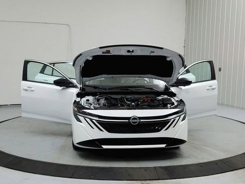 New 2026 Nissan Sentra SL w/ Floor Mat Package image 10